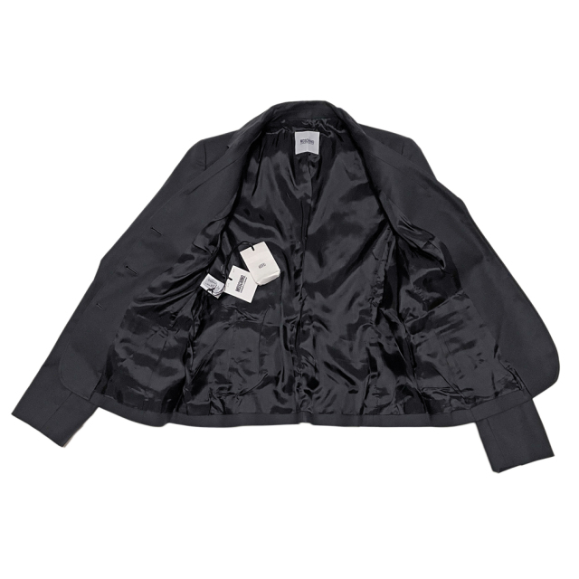 モスキーノ　綺麗なシルエットのパンツスーツ　黒　#40　MOSCHINO