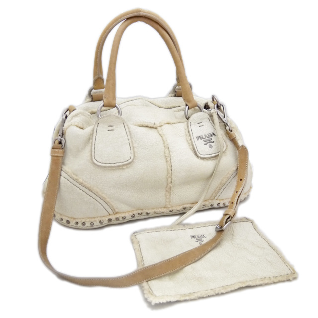 プラダ ムートン トートバッグ 白 PRADA